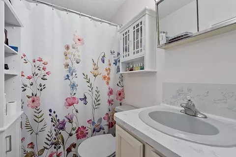 18 Massasoit Rd #A, Worcester, MA 01604 photo 21