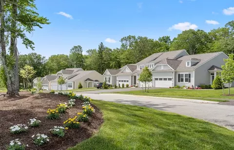 52 Sienna Cir #47, Upton, MA 01568 photo 16
