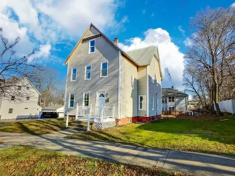 83 Oak St, Springfield, MA 01151