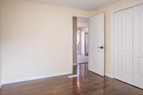 63 Phelps St, Easthampton, MA 01027 photo 22