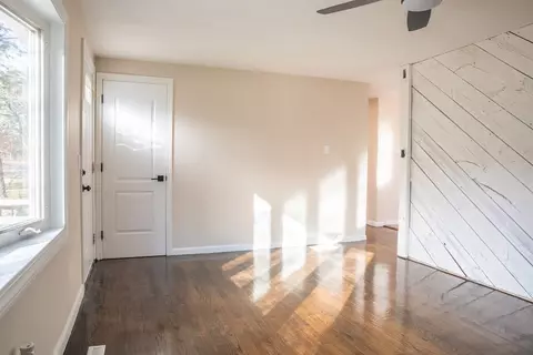 63 Phelps St, Easthampton, MA 01027 photo 13