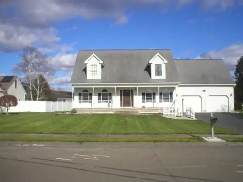 174 Tobacco Farm Rd, Agawam, MA 01030