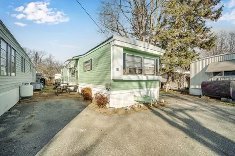 1760 Westover Rd #60, Chicopee, MA 01021