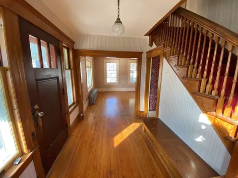 17 Wright St, Easthampton, MA 01027 photo 7