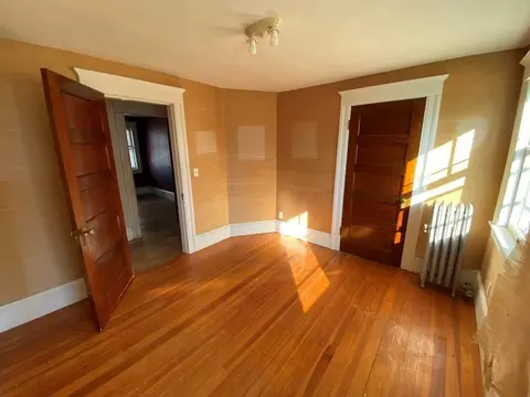17 Wright St, Easthampton, MA 01027 photo 21