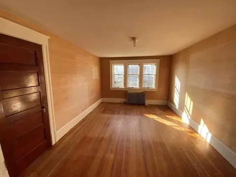 17 Wright St, Easthampton, MA 01027 photo 18