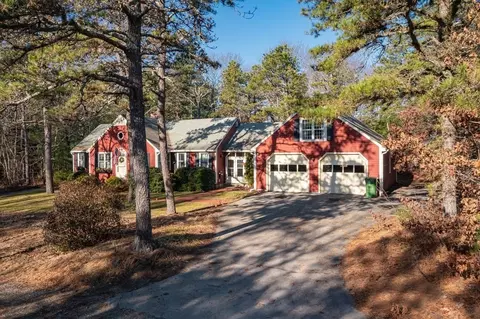 105 S Meadow Rd, Plymouth, MA 02360