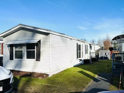 47 Washington St #4, Auburn, MA 01501