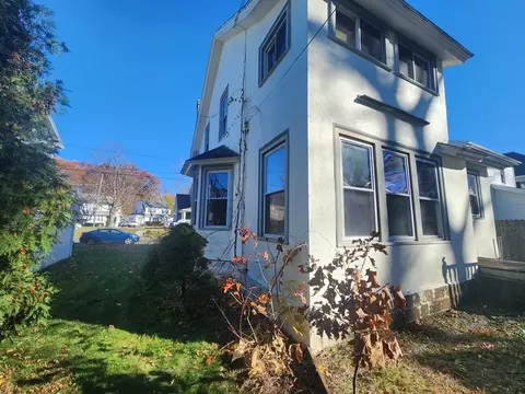 18 Brunswick, Springfield, MA 01108 photo 2