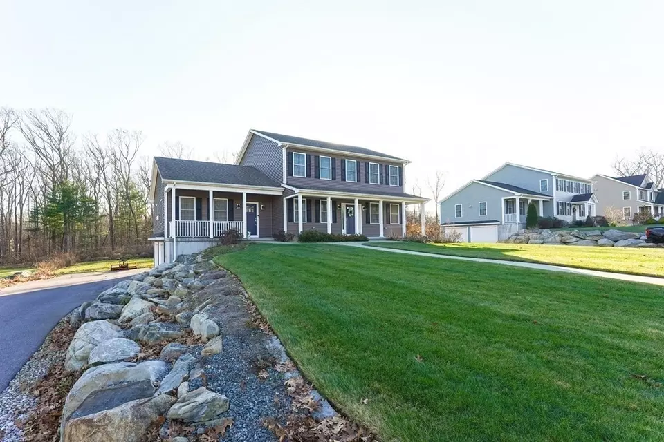 715 County St, Seekonk, MA 02771 42 Photos Movoto