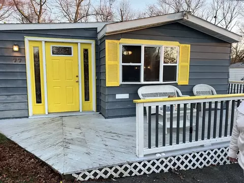 301 Bulgarmarsh Rd L77, Tiverton, RI 02878