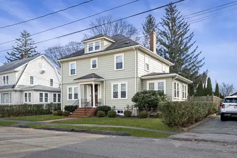 14 Homestead Rd, Marblehead, MA 01945