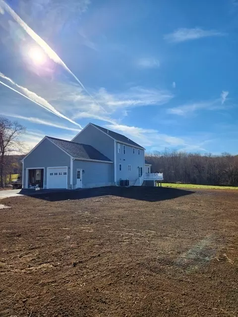 4 Central Turnpike, Sutton, MA 01590 photo 4