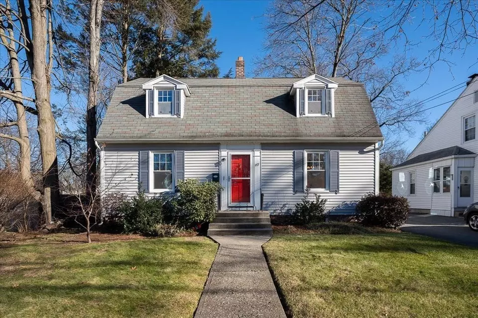 177 Hartford Ter, Springfield, MA 01118 41 Photos Movoto