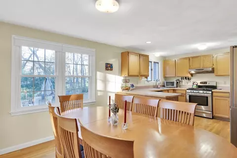 7 Barilone Cir, Maynard, MA 01754 photo 13