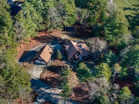 1 Checkerberry Ln, Wareham, MA 02571 photo 2