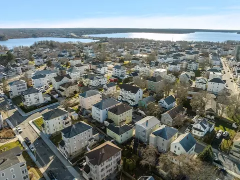 132 Horton St, Fall River, MA 02723 photo 24