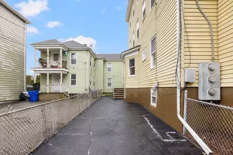 132 Horton St, Fall River, MA 02723 photo 19