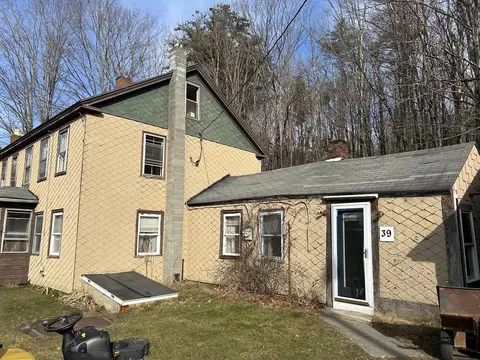 39 Platts Rd, Ashburnham, MA 01430 photo 2