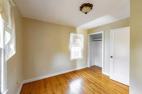 110 Haven Ave, Chicopee, MA 01013 photo 21