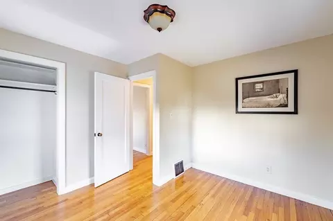110 Haven Ave, Chicopee, MA 01013 photo 22