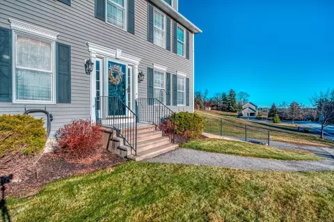 67 Hidden Rd, Dracut, MA 01826 photo 3