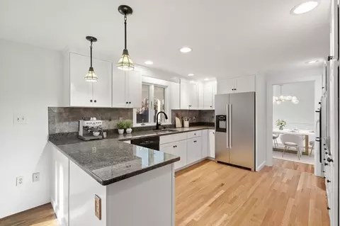 19 Regent Dr, Danvers, MA 01923 photo 7