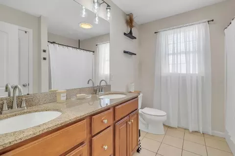 29 Bruce St, Springfield, MA 01119 photo 36