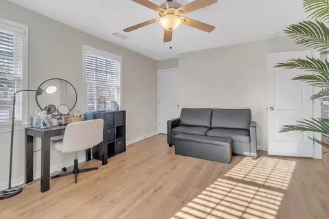 29 Bruce St, Springfield, MA 01119 photo 33