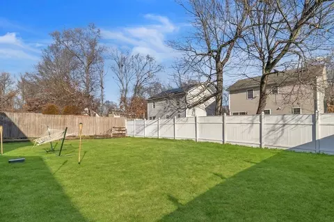 29 Bruce St, Springfield, MA 01119 photo 41