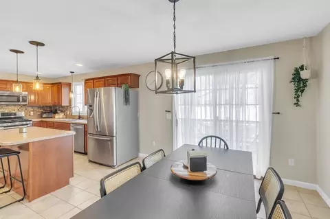 29 Bruce St, Springfield, MA 01119 photo 14
