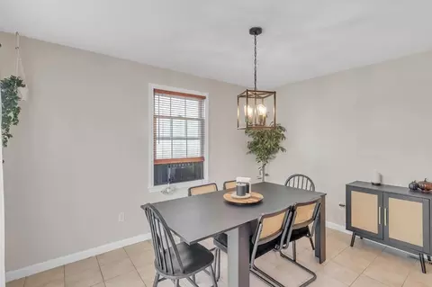 29 Bruce St, Springfield, MA 01119 photo 16
