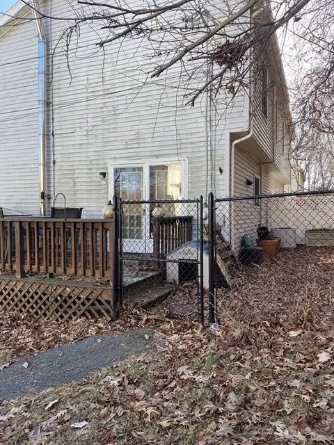 28 Orono St, Worcester, MA 01606 photo 4