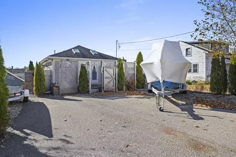 136 Pinehurst Dr, Wareham, MA 02571 photo 6