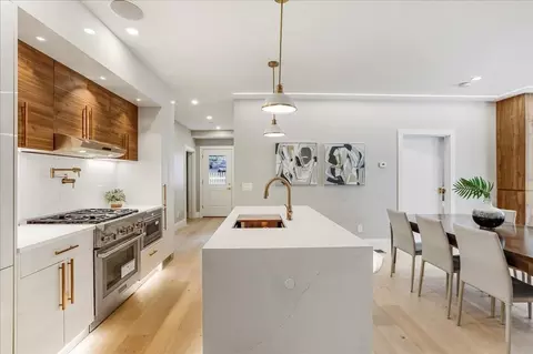 411 E 3rd St #1, Boston, MA 02127