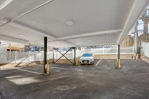 411 E 3rd St #1, Boston, MA 02127 photo 22