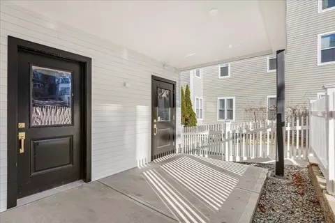 411 E 3rd St #1, Boston, MA 02127 photo 23