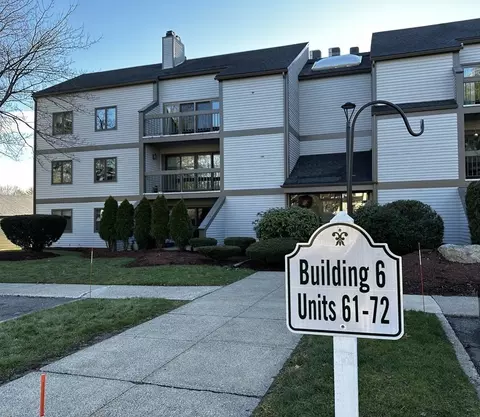 1100 Salem St #68, Lynnfield, MA 01940