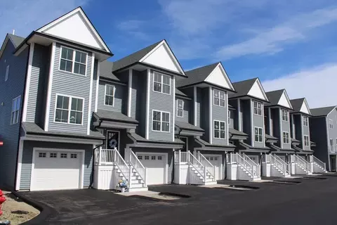 274 Providence Rd #8, Grafton, MA 01560