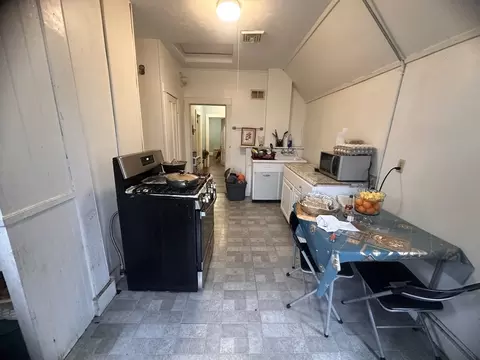 55 Birch St, Worcester, MA 01603 photo 15