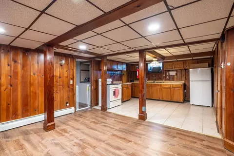 47 Manton St, Fall River, MA 02724 photo 28