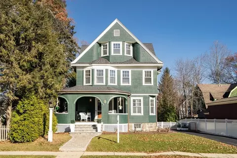 9 Whittemore St, Boston, MA 02132