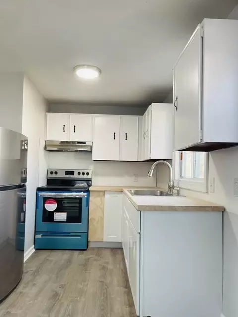 105-107 Parallel St, Springfield, MA 01104 photo 5