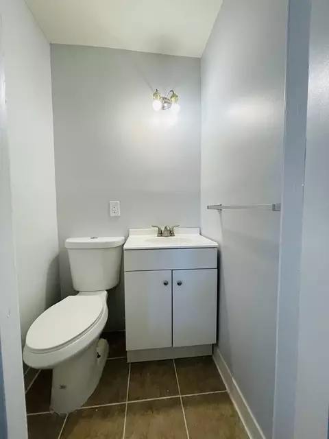 105-107 Parallel St, Springfield, MA 01104 photo 9