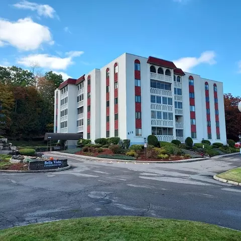 875 John Fitch Hwy #24, Fitchburg, MA 01420