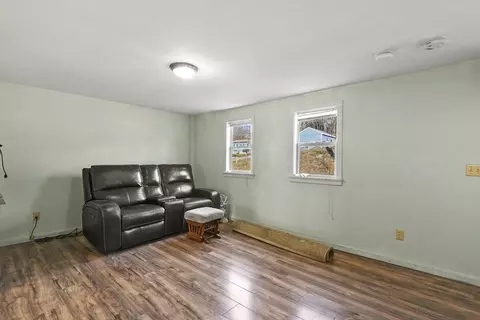 21 E Main St, Erving, MA 01344 photo 5