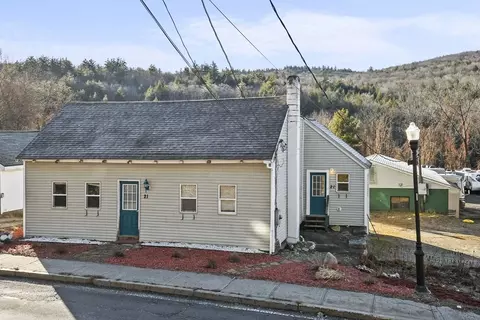 21 E Main St, Erving, MA 01344 photo 3