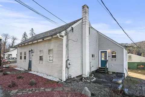 21 E Main St, Erving, MA 01344 photo 2