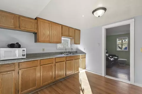21 E Main St, Erving, MA 01344 photo 8
