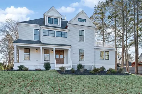 190 Mount Vernon, Newton, MA 02465